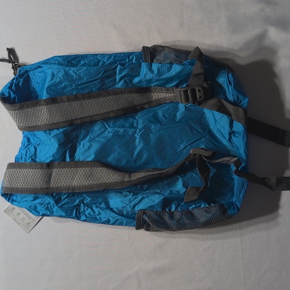 G4Free Light Weight Blue Backpack 11L - Picture 5 of 7